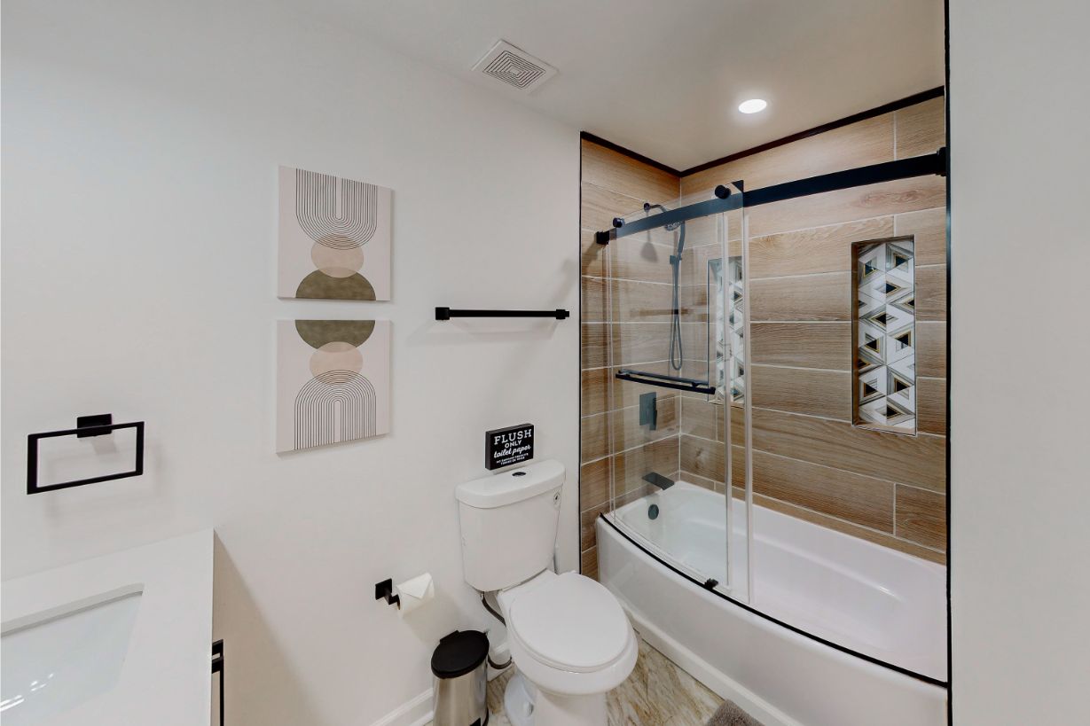 4379-John-Wesley-Dr-Bathroom-1-2