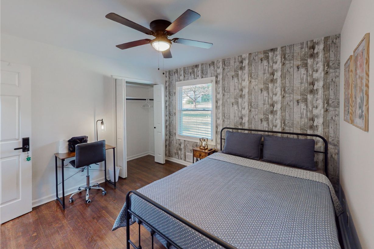 4379-John-Wesley-Dr-Bedroom-3-3