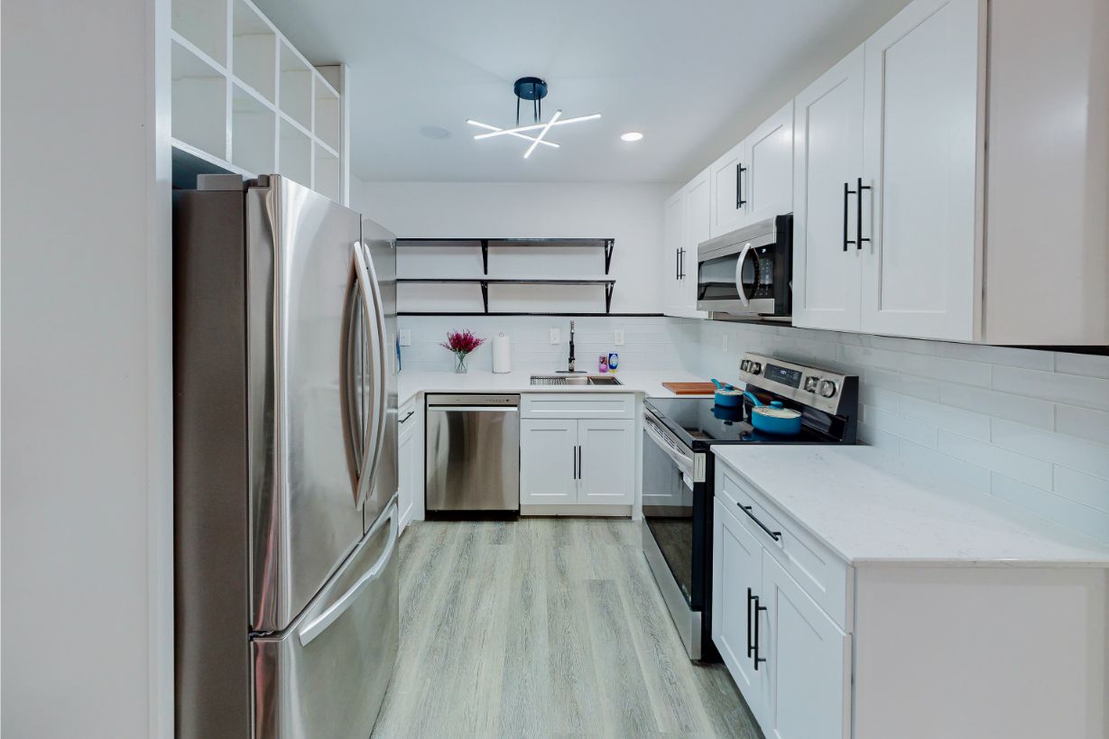 4379-John-Wesley-Dr-Kitchen-1
