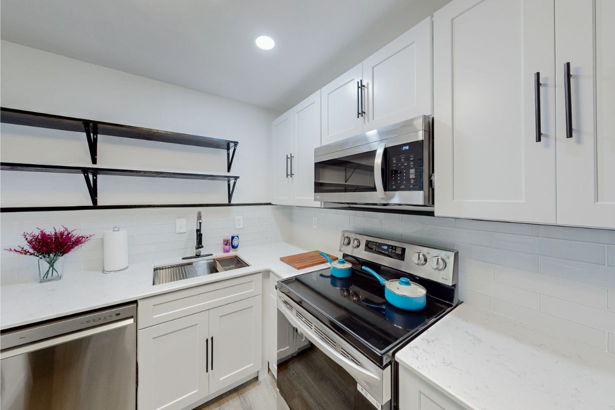 4379-John-Wesley-Dr-Kitchen-2