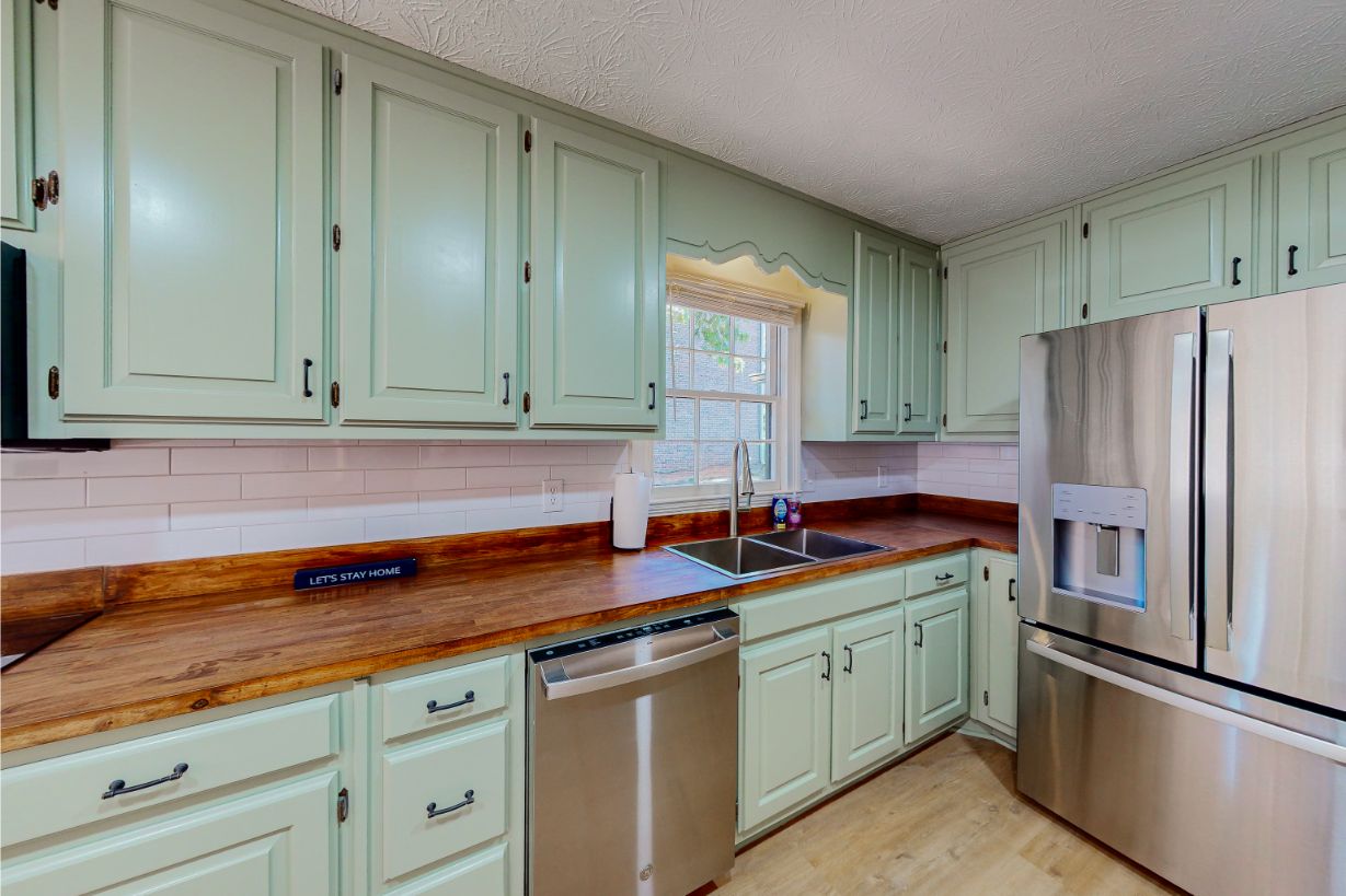 5629-Southern-Pines-Ct-Kitchen-4