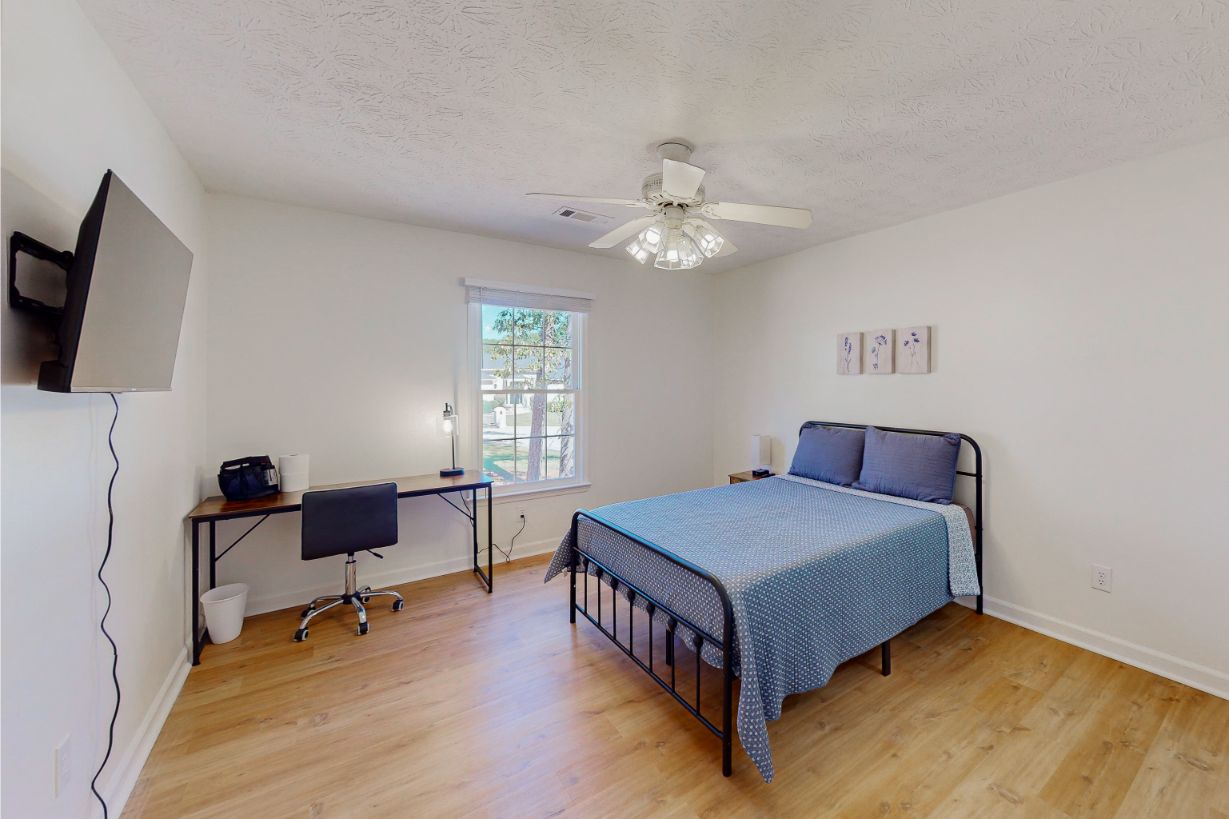 5629-Southern-Pines-Ct-Room-4-1